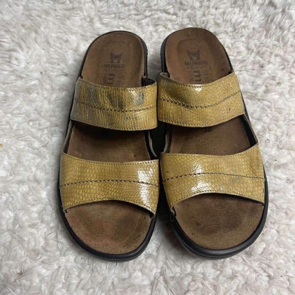 Mephisto leather snake skin print mustard yellow straps wedge sandals EUR SZ38